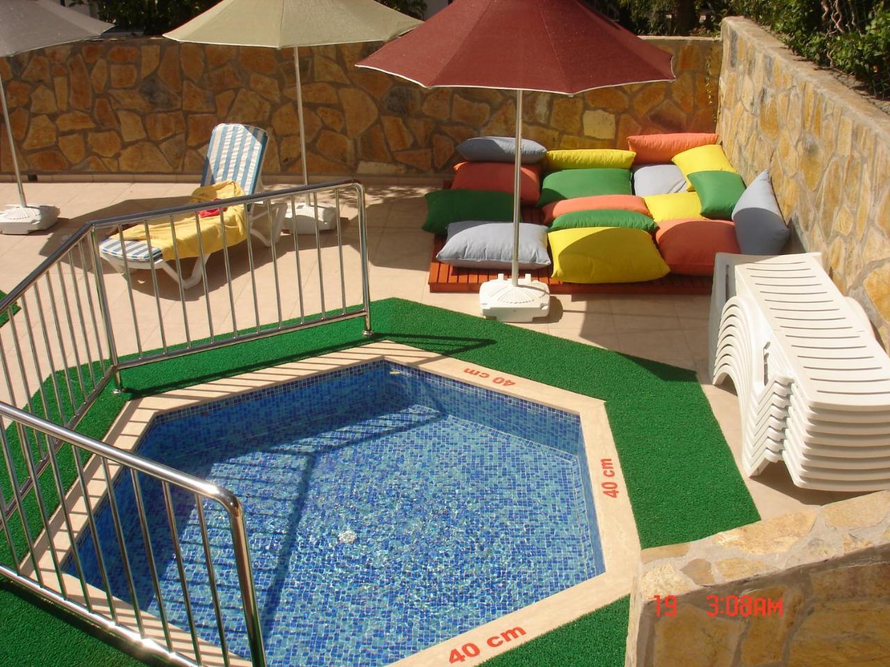Lemon Tree Apart Hotel Bitez Εξωτερικό φωτογραφία
